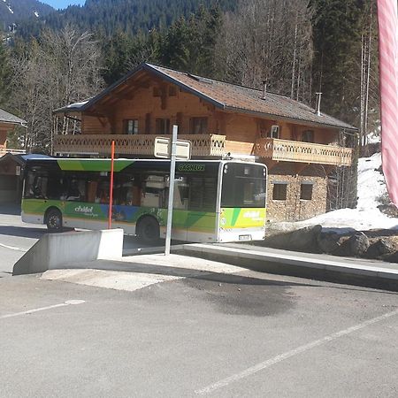 Appartement Pour 4 Personnes Au Pied Des Pistes Chatel Bagian luar foto