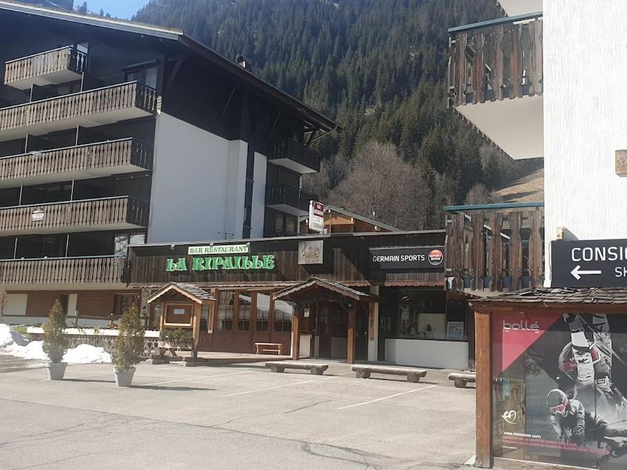 Appartement Pour 4 Personnes Au Pied Des Pistes Chatel Bagian luar foto